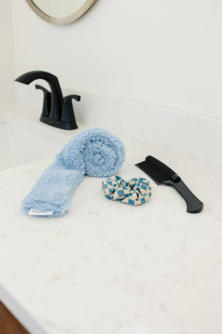 Heatless Curl Essentials